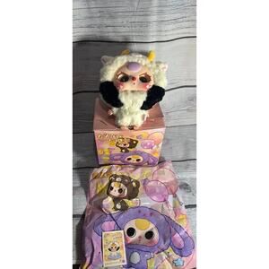 Baby three big head baby zipper bag